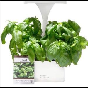 SHORT ST_RIES Indoor LED Planter